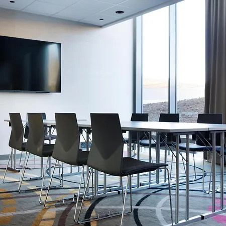Comfort Hotel Bergen Airport-3