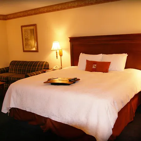 Hampton Inn Lewisburg-2