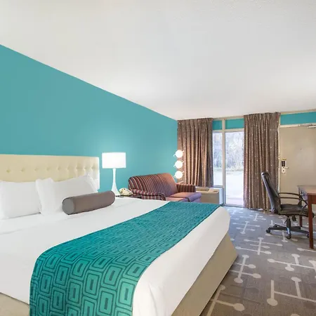 Howard Johnson By Wyndham Albany-2