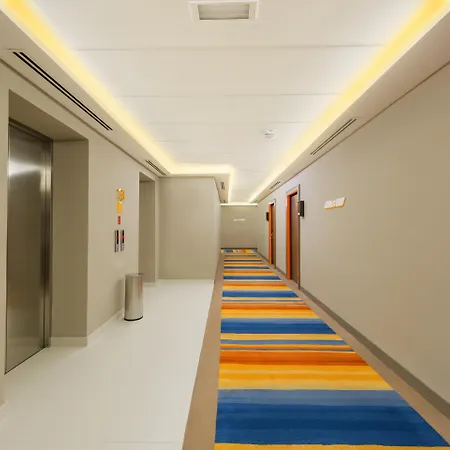 Citymax Hotel Al Barsha-3
