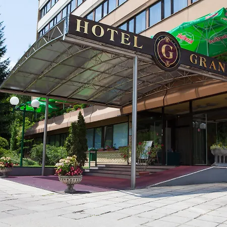 Hotel Grand-2