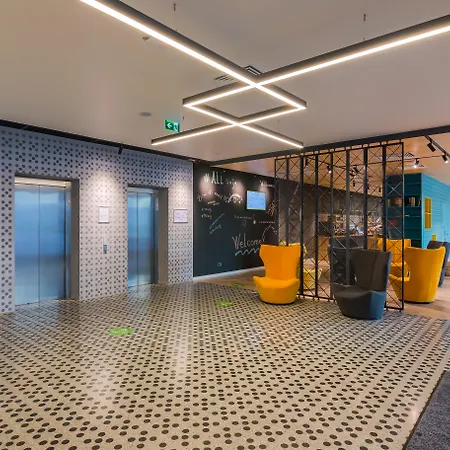 Ibis Styles Bucharest City Center-2