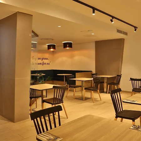 Ivy Hotel - Adults Only-2