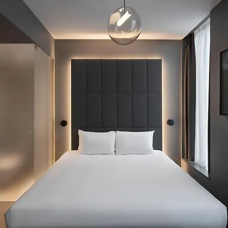 Hotel AMANO Covent Garden-3