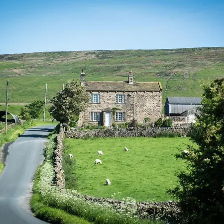 Crown Cottage Farm-3