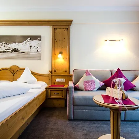 Sporthotel Almhof-2