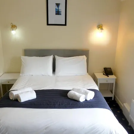 The Riverside Hotel-3