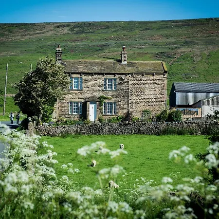 Crown Cottage Farm-2