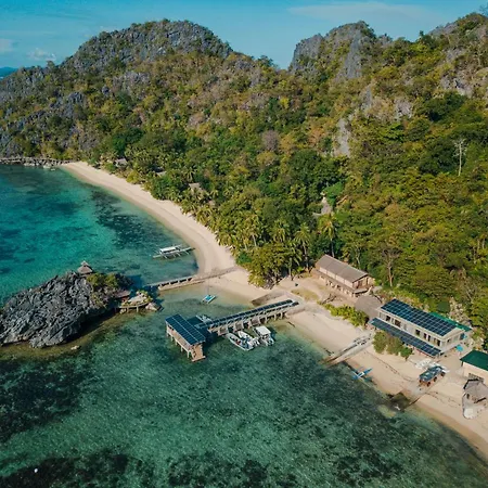 Sangat Island Dive Resort-2