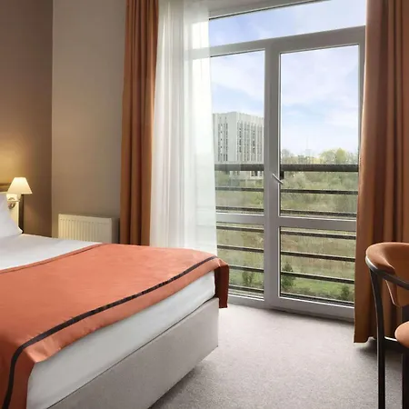 Lviv Ramada Hotel-3