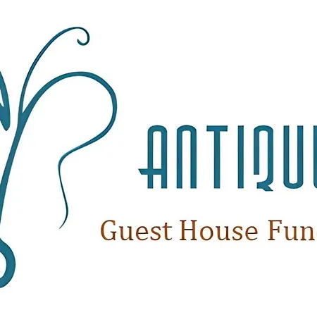 ANTIQUE Guest House Fundidora-3