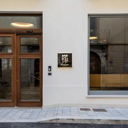 Re Sale Boutique Hotel-3