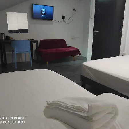 Galaxy Pods Capsule Hotel Boat Quay-2