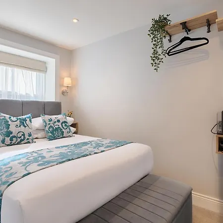 Number 31 Boutique Townhouse-2