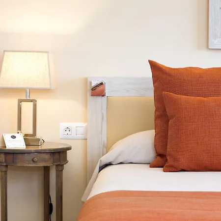 Apartamentos Ambassador-2
