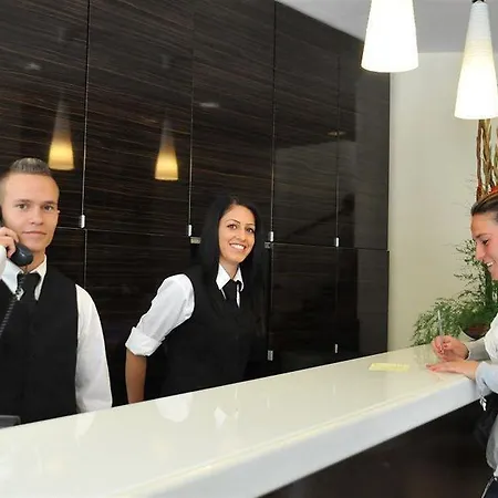 Hotel Italia-2