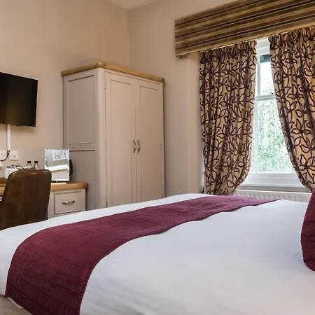 The Howbeck & The Retreat 5Min To Lake, Restaurants & To The Free Hydro Wellness Club-2