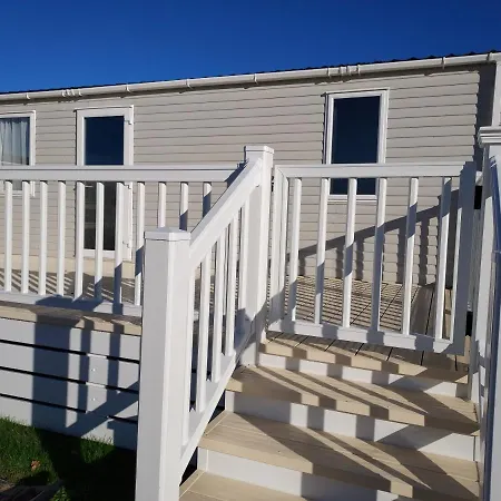 Hoburne Bashley Self-Catering Holiday Home-2