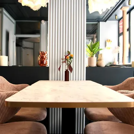 Amadeus Hotel-3