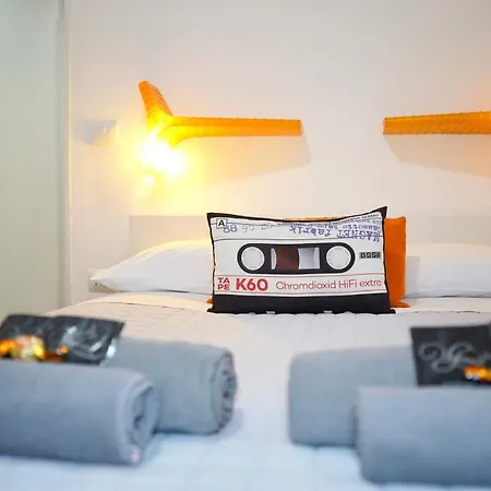 B&B Arts And Music-2
