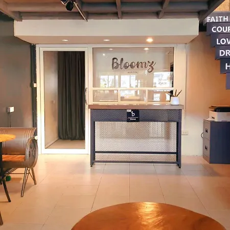Bloomz Hostel-3