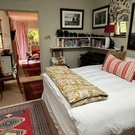 Constantia Guest House-2