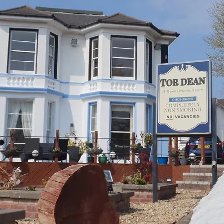 Tor Dean Guest House-3