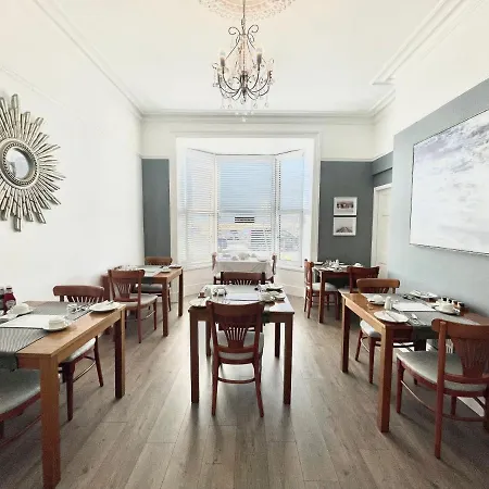 Endeavour Guest House-2