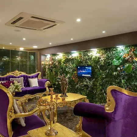 Hotel S White-3