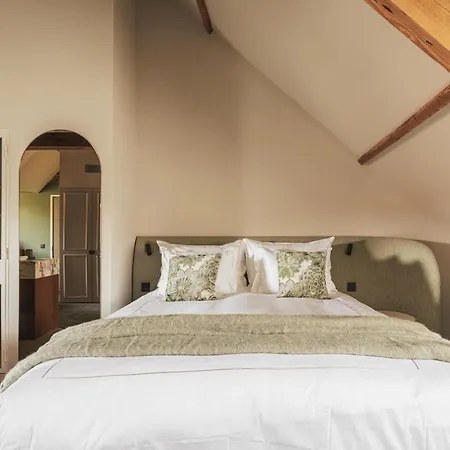 Raphaelles Boutique B&B-3