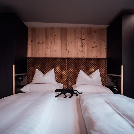 Hotel Panther'A-2