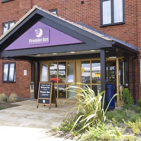 Premier Inn Oswestry-3