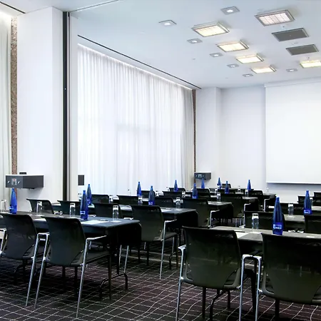 Hilton Madrid Airport-2