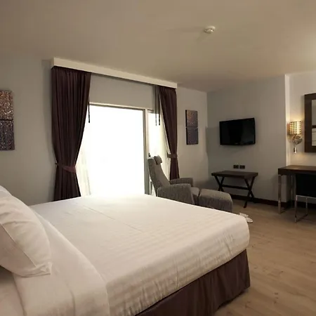 Sukhumvit Suites Hotel-3
