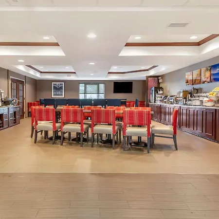 Comfort Suites Newark - Harrison-3