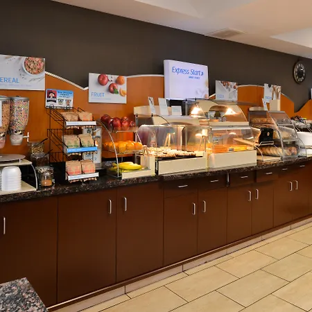 Holiday Inn Express Edmonton North By Ihg-3