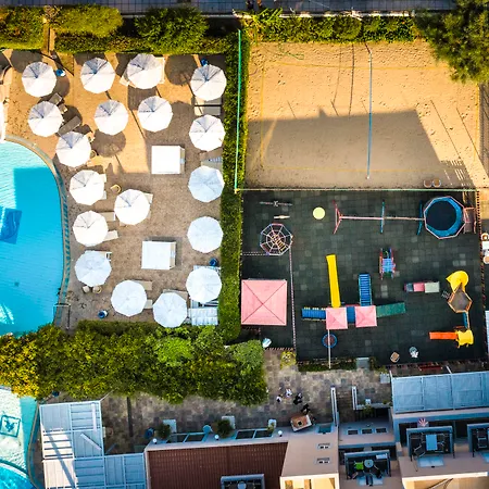 Peridis Family Resort-2