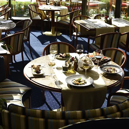 Grand Hotel Bucharest-2