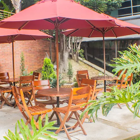 Leblon Suites Hotel Milla De Oro-3