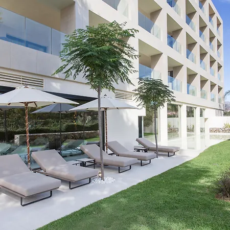 The Oasis By Don Carlos Resort (Adults Only)-3