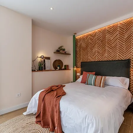 Vestal Suites Domo Adults Only-2