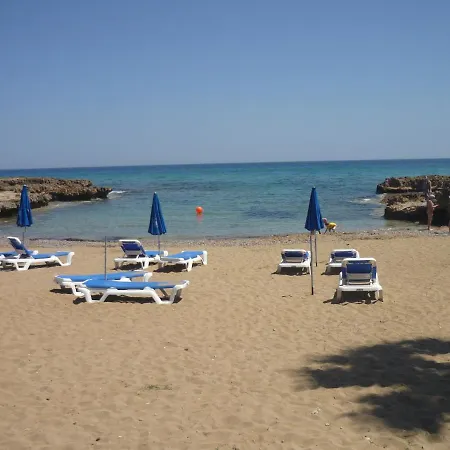 Penelope Beach Hotel Apts-3