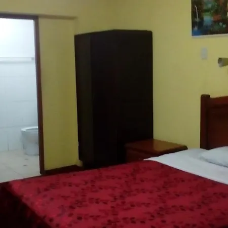 Hostal Inversiones Huachipa-2