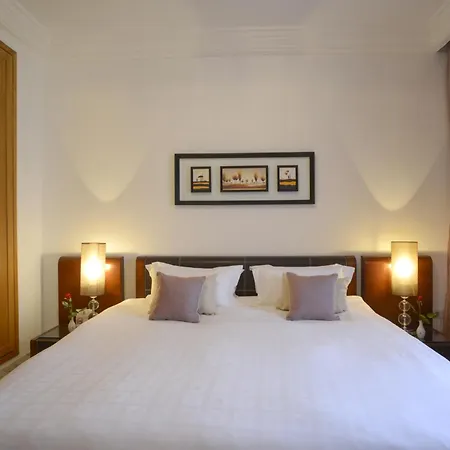 The Penthouse Suites Hotel-2