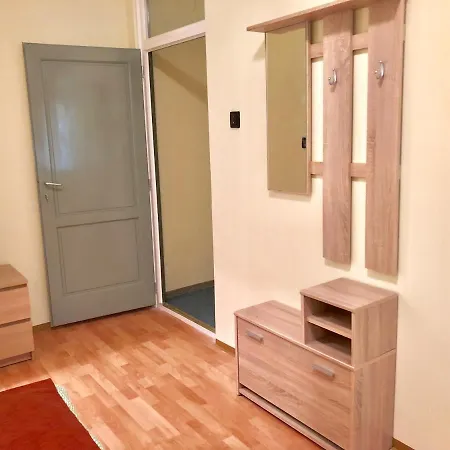 Kecskemeti Rooms-2