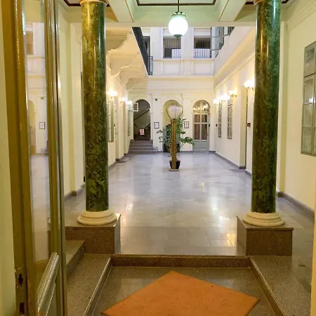 Kecskemeti Rooms-3