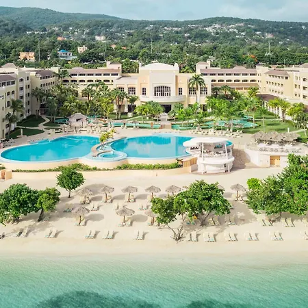 Iberostar Waves Rose Hall Beach-2