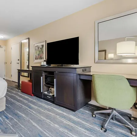 Hampton Inn & Suites Memphis-Wolfchase Galleria-2