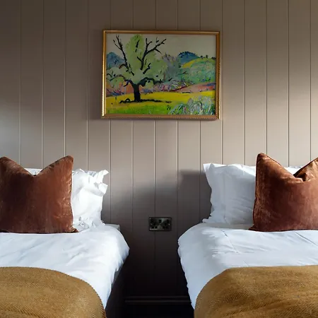 Bedford Arms Hotel-3