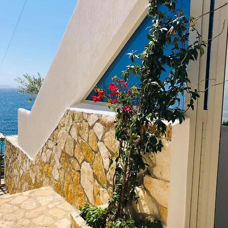 Geo & Art Boutique Hotel Himara-3
